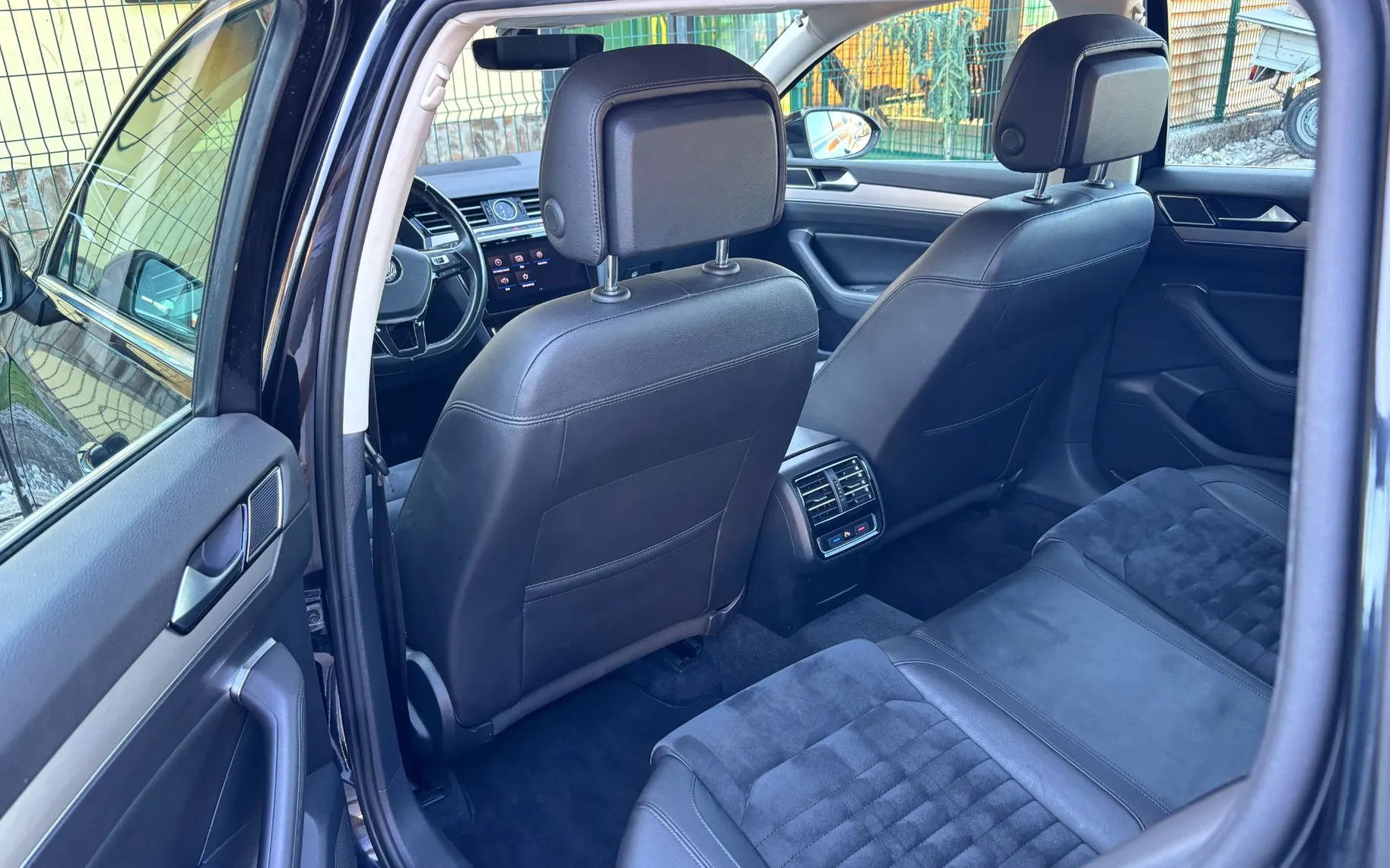 Zunanja slika - Volkswagen Passat - 2.0 TDI 4-MOTION - 10