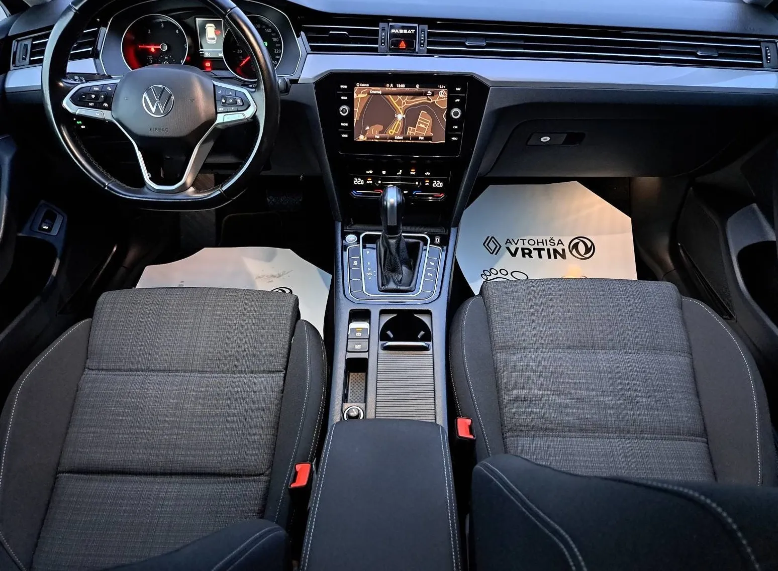 Zunanja slika - VW Passat - Variant 2.0 TDI BMT DSG Z ENOLETNIM JAMSTVOM - 11