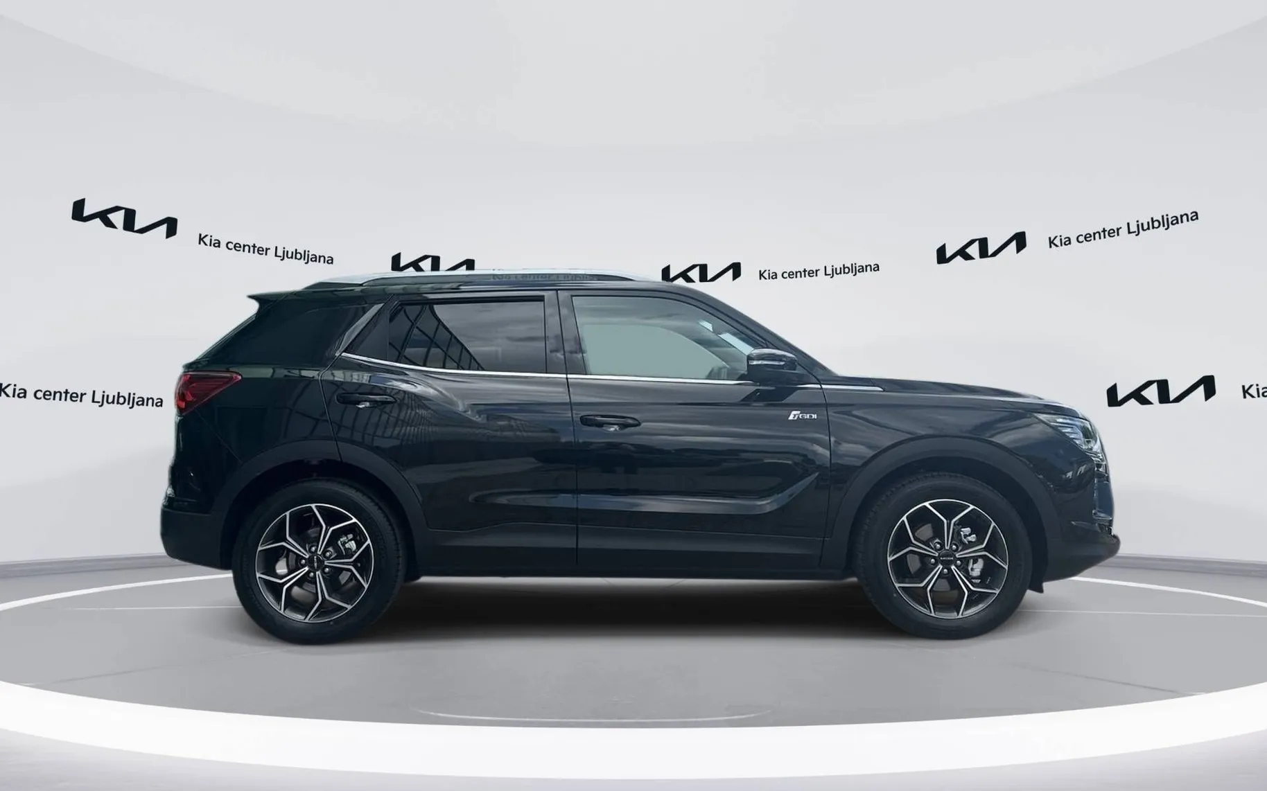 Zunanja slika - KG Mobility Korando - 1.5 T-GDI Premium 4WD AT... - 4