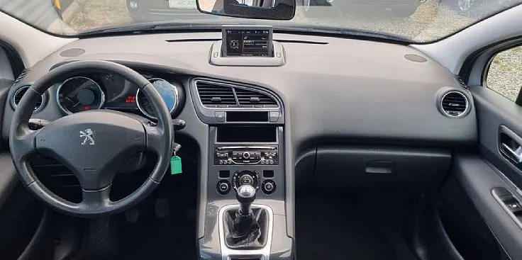 Zunanja slika - Peugeot 5008 - 1.6 VTi - 7 SEDEŽEV - HITRI KREDIT BREZ POLOGA - 7