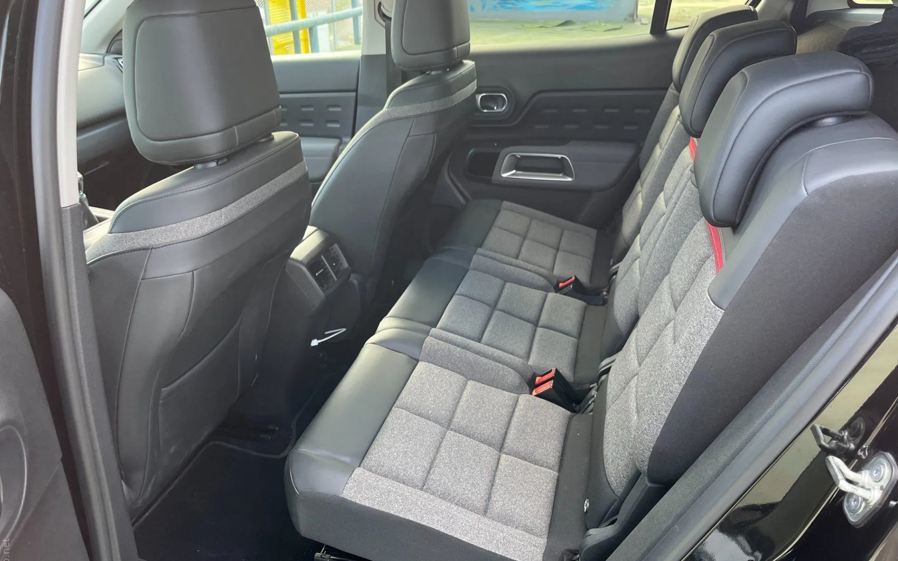 Zunanja slika - Citroën C5 - 1.2 PureTech 130 S S LED. NAVI. 2X PDC. VZR KAM. - 8