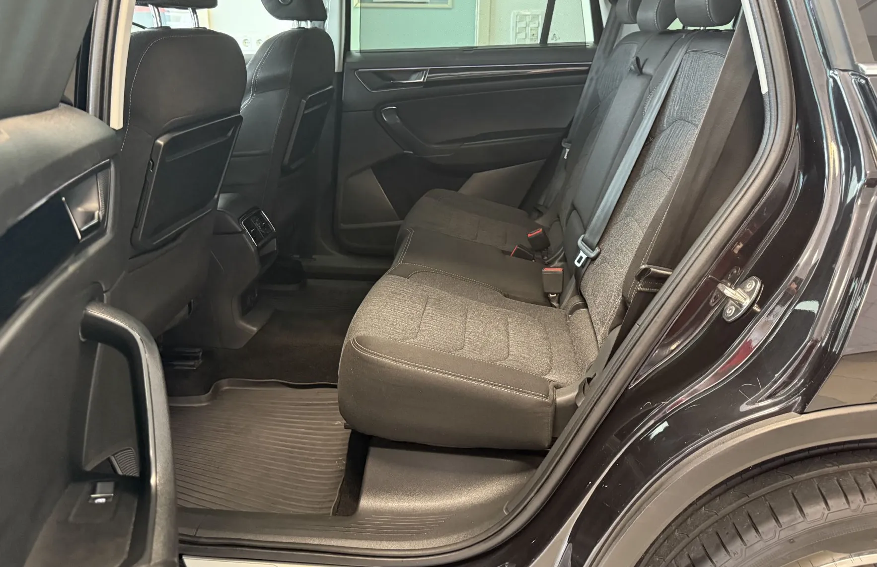 Zunanja slika - Škoda Kodiaq - Style 2.0 TDI 110kW 4X4 -1.LASTNIK-SLO.-FULL LED- - 12