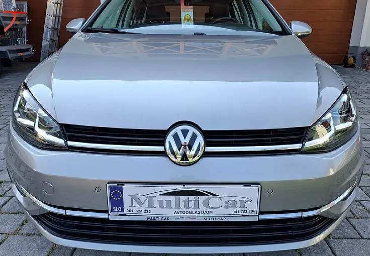 Zunanja slika - Volkswagen Golf - 2.0 TDI CARAT EXCLUSIVE DSG.FULLED.NAVIPRO.PANO... - 7