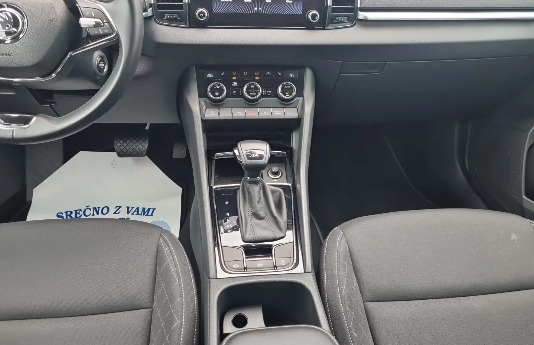 Zunanja slika - Škoda Karoq - Active 1.6 TDI - 9