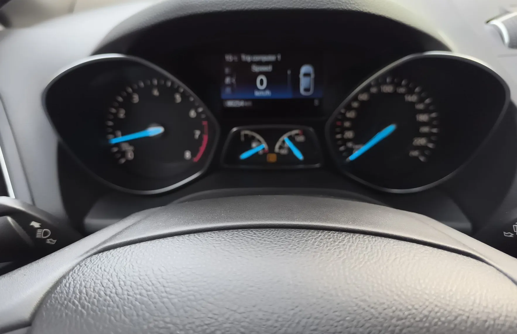 Zunanja slika - Ford Kuga - 4x2 1.5 EcoBoost M6 ST-Line - 2.LAST.- FULL OPREMA - 13