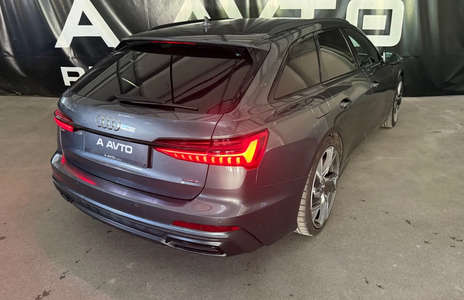 Zunanja slika - Audi A6 - Avant 45 TDI quattro Sport Tiptronic-3X SLINE-360-B O - 6