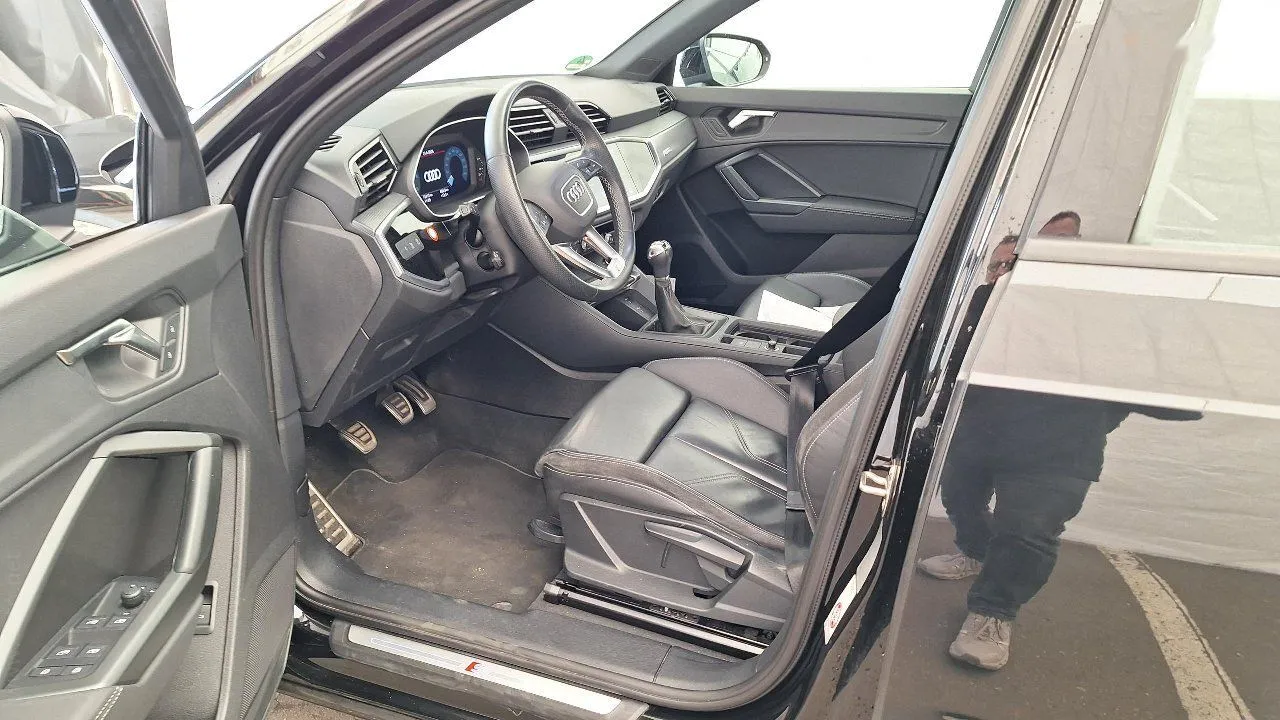Zunanja slika - Audi Q3 - 35 TDI S line.NEMŠKI+4ALU.KAMERA.NAVI.LED.USNJE - 3