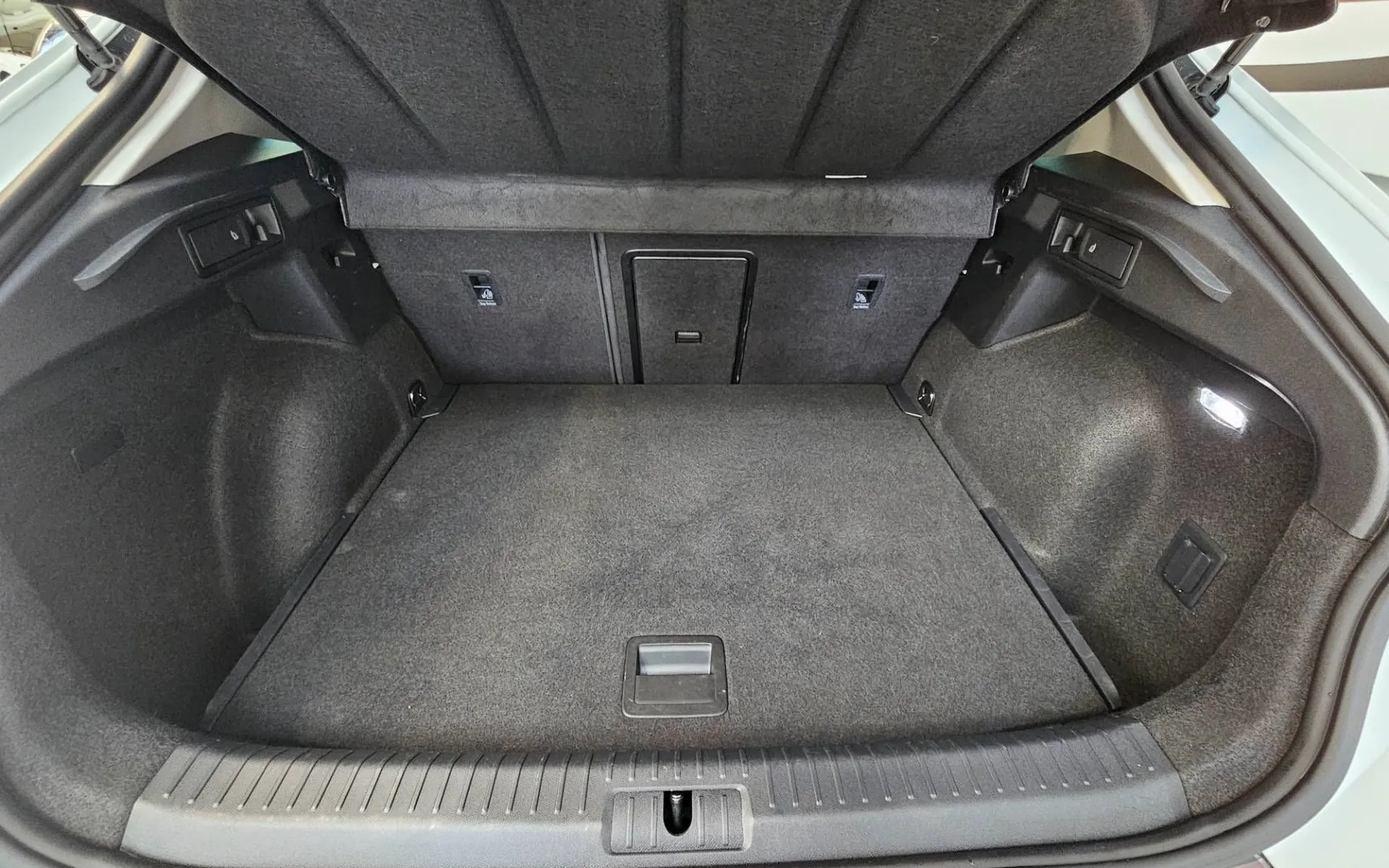 Notranja slika - Cupra Formentor - 1.5 TSI DSG - 10