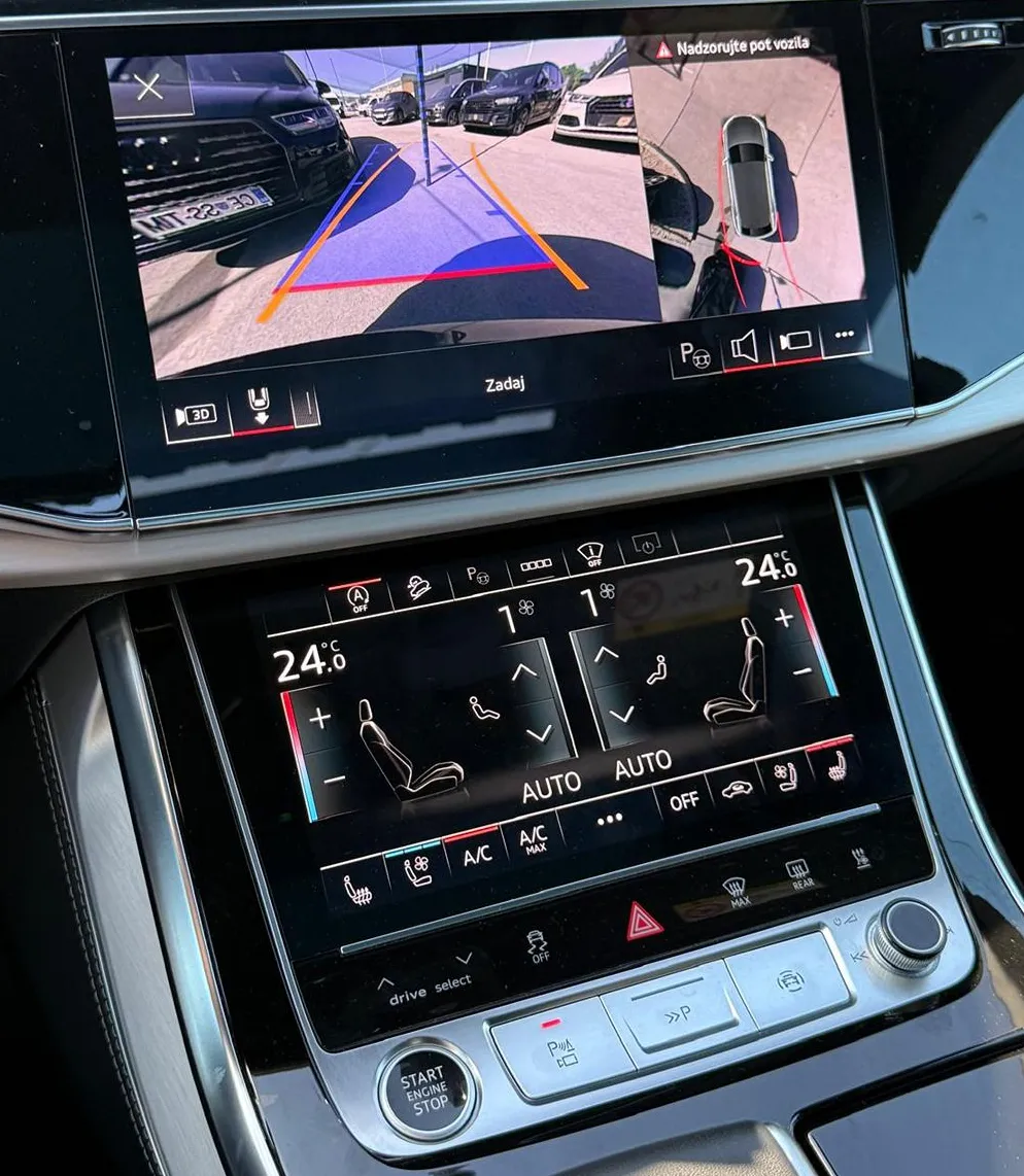 Zunanja slika - Audi Q8 - 50TDI S line Panorama Night 360 SoftCl Compet HUD - 7