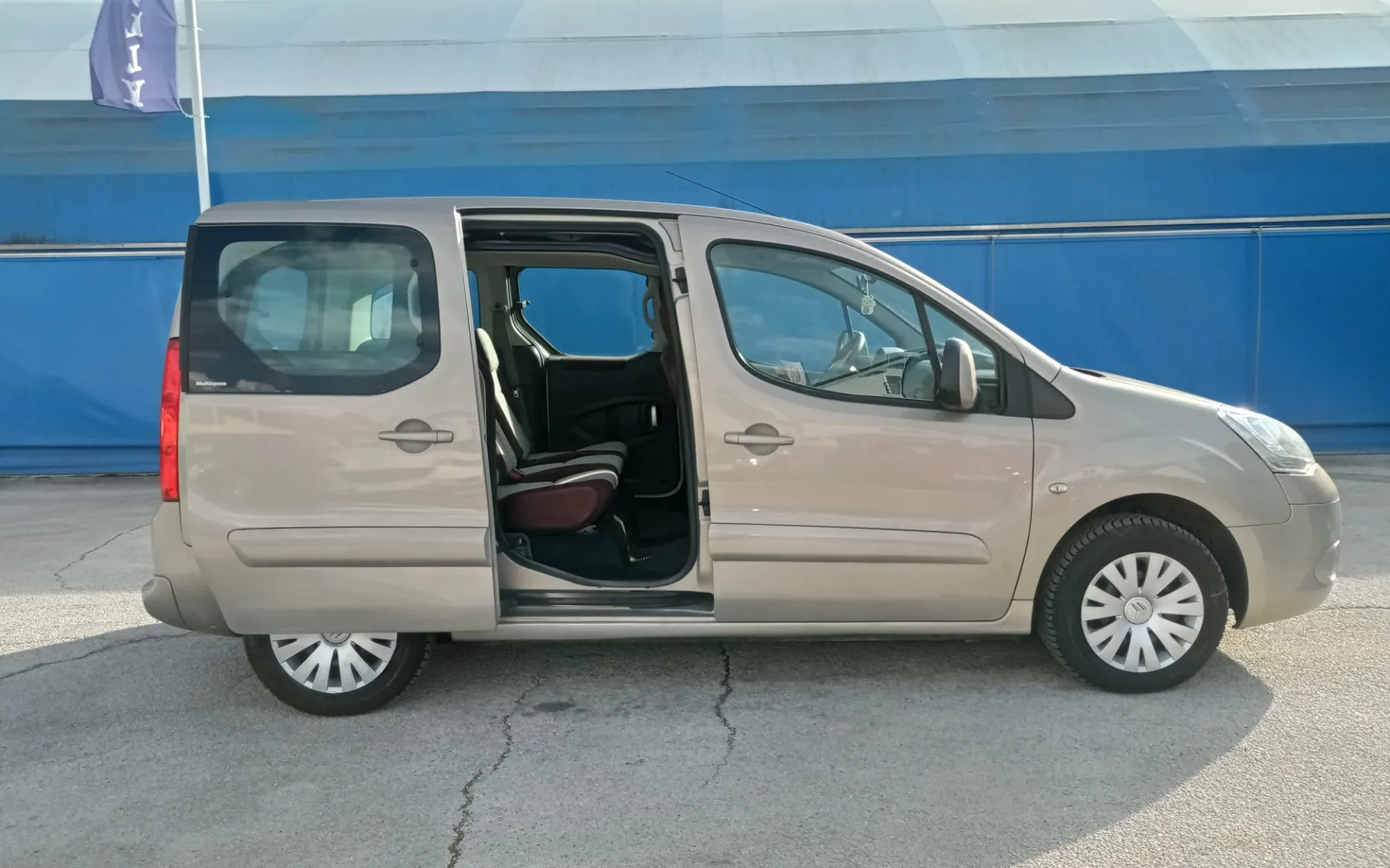 Zunanja slika - VW Caddy - Comfortline 1.6 TDI - 11