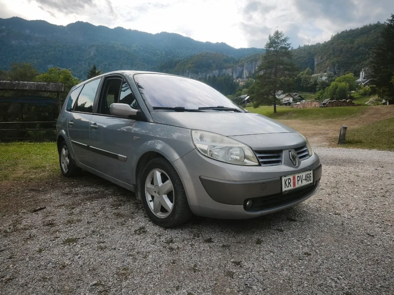 Zunanja slika - Renault Scénic - 1,5 dCi Dynamique Confort - 4
