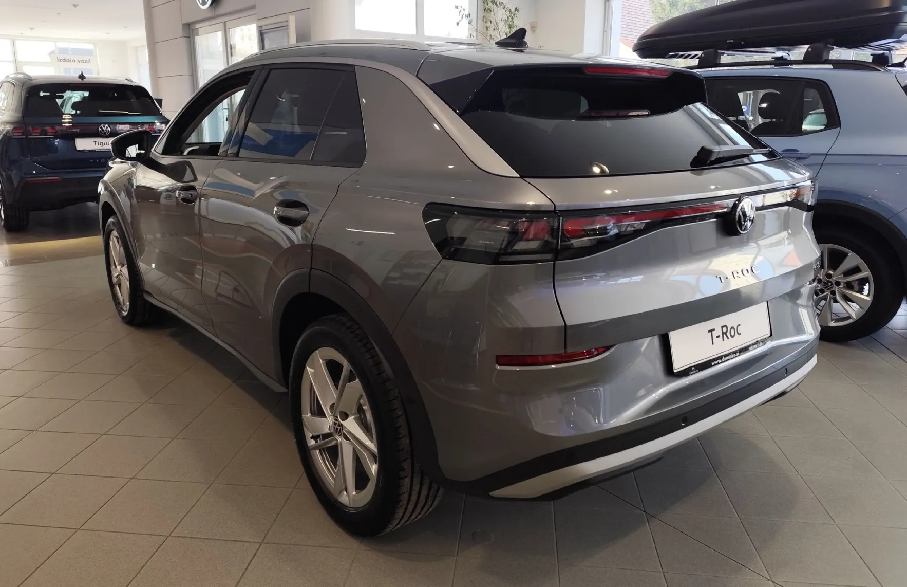 Zunanja slika - Volkswagen T-Roc - 1.5 eTSI Style DSG 85  115 - 3