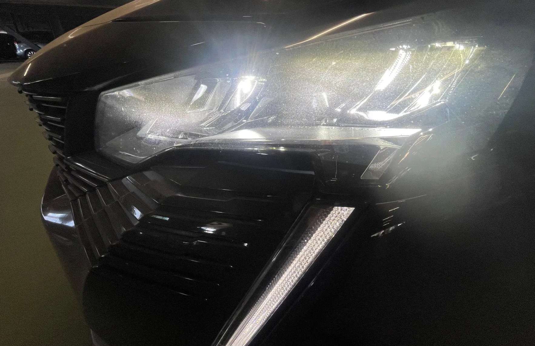 Zunanja slika - Peugeot 3008 - 1.2 96 KW LED.NAVI.PDC 2X.KAMERA. - 18