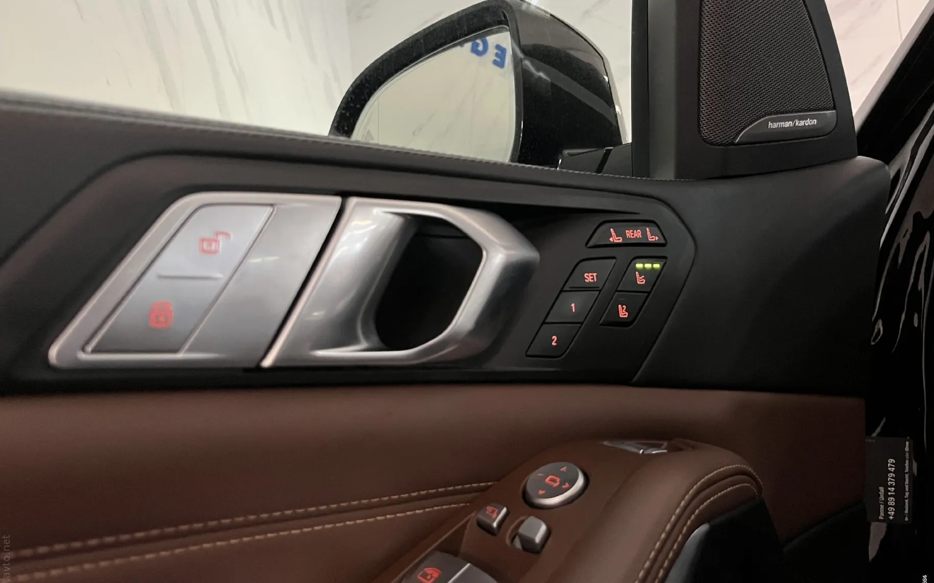 Notranja slika - BMW serija X7: - xD30d|SoftC|Zračno|SkyL|Masaža|360K|Harman|HUD|... - 10