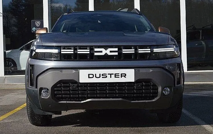 Zunanja slika - Dacia Duster - hybrid 155 Extreme-MY REVISION 4 LETA 80.000KM - 2