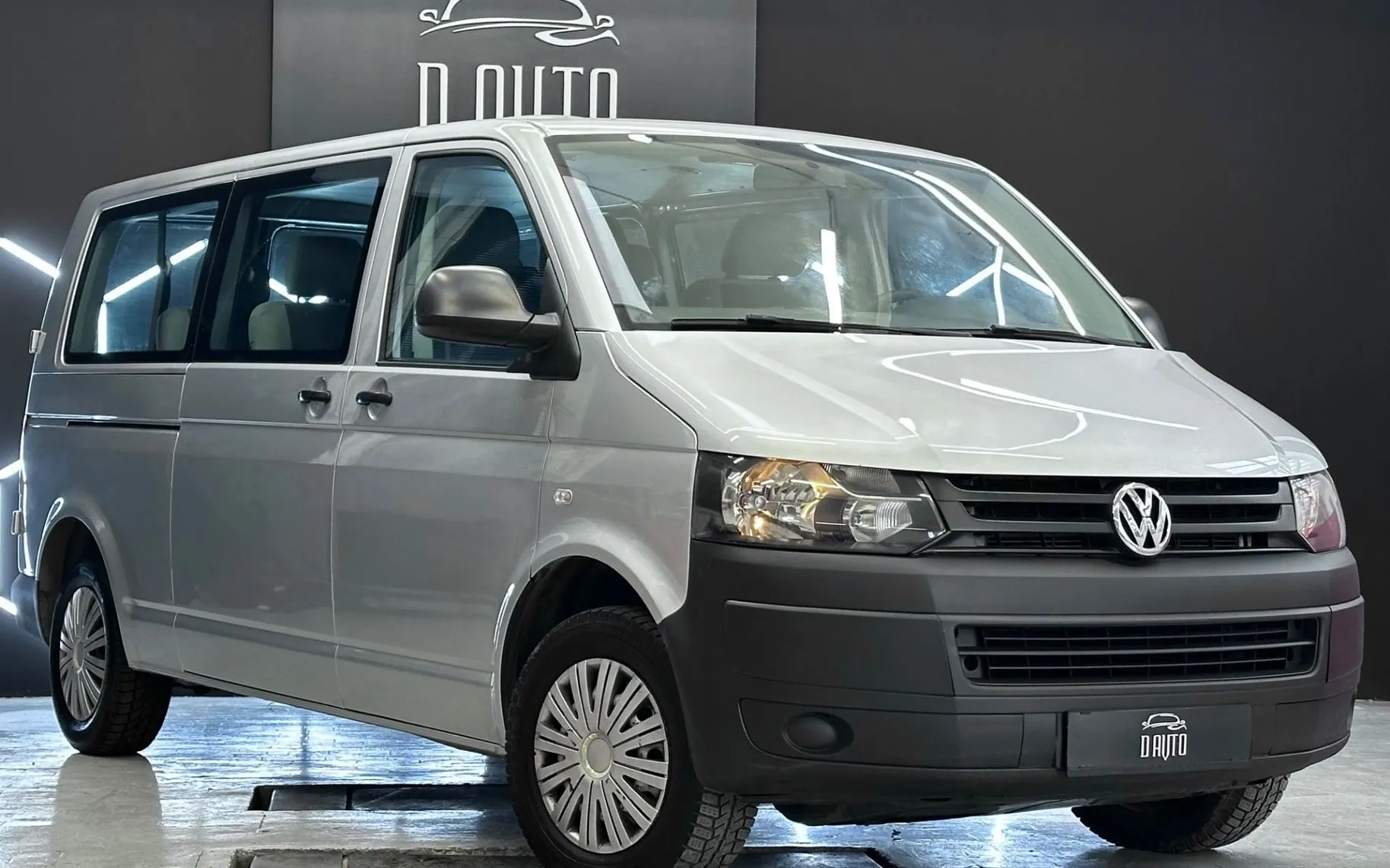 Zunanja slika - Volkswagen Transporter - 2.0 TDI 9 SEDEŽEV... - 3