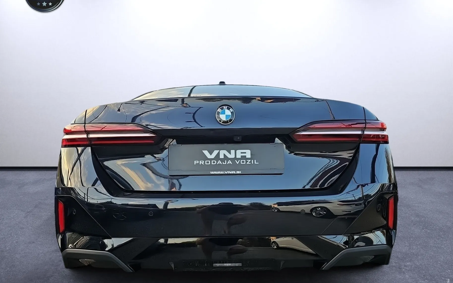 Zunanja slika - BMW serija 5: - 520d Avt. |M-OPTIC|VIRTUAL|AMBIENT|EL-SED|ALU19| - 5