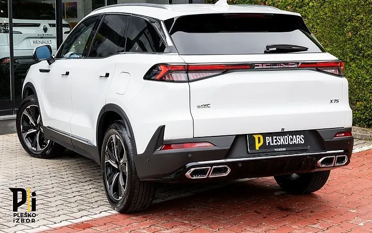 Zunanja slika - Baic X7 - 1.5T DCT 177 2WD - ZALOGA - 5