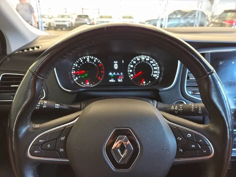 Zunanja slika - Renault Megane Limousine - 1.3 16v INTENS LED NAVI GR.SED+VOLAN JAMSTVO - 13