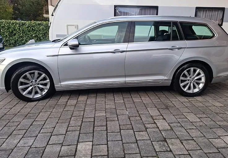 Zunanja slika - Volkswagen Passat - Variant 4motion 2.0 TDI HIGHLINE DSG.FULLED.ACC.NAVIPRO... - 5