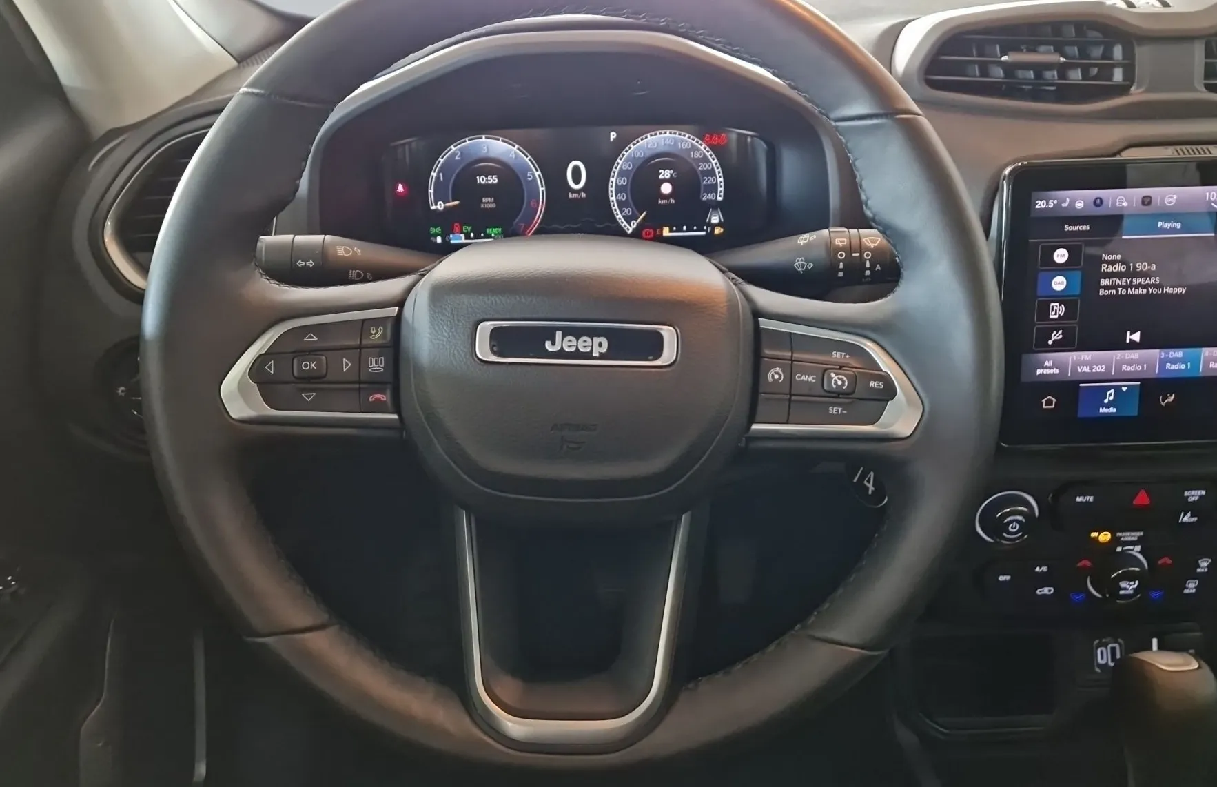 Zunanja slika - Jeep Renegade - 1.5 T4 e-Hybrid Altitude DCT - 7
