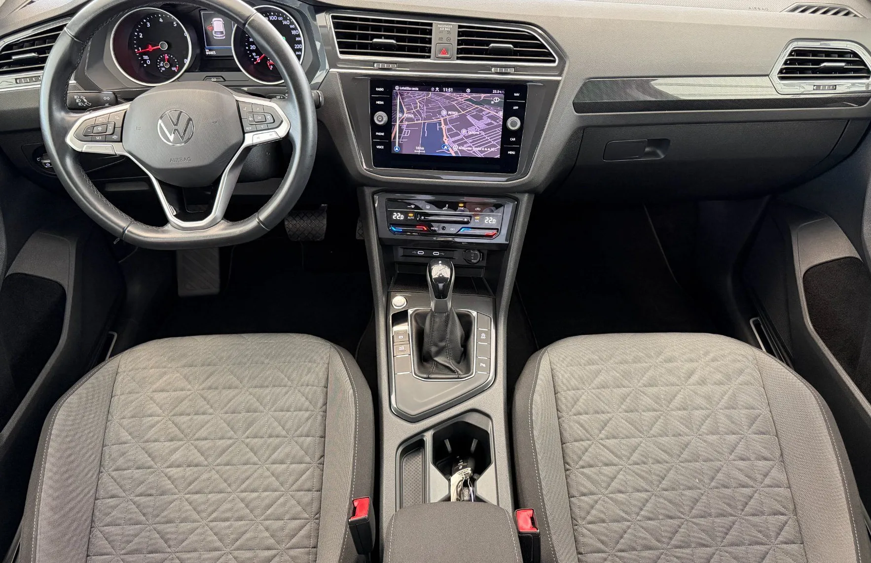 Zunanja slika - Volkswagen Tiguan - Life 1.5 TSI DSG - LED - KAMERA - KEYLESS - NAVI - 6