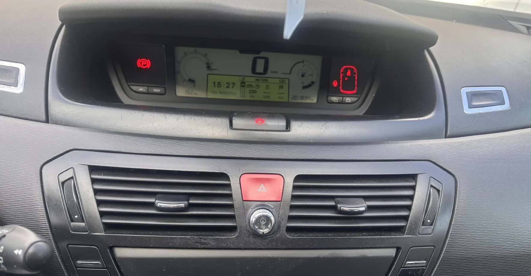 Zunanja slika - Citroën C4 Grand Picasso - 1.8i 16V SLOVENSKO VOZILO KLIMA 7 SEDEŽEV - 16