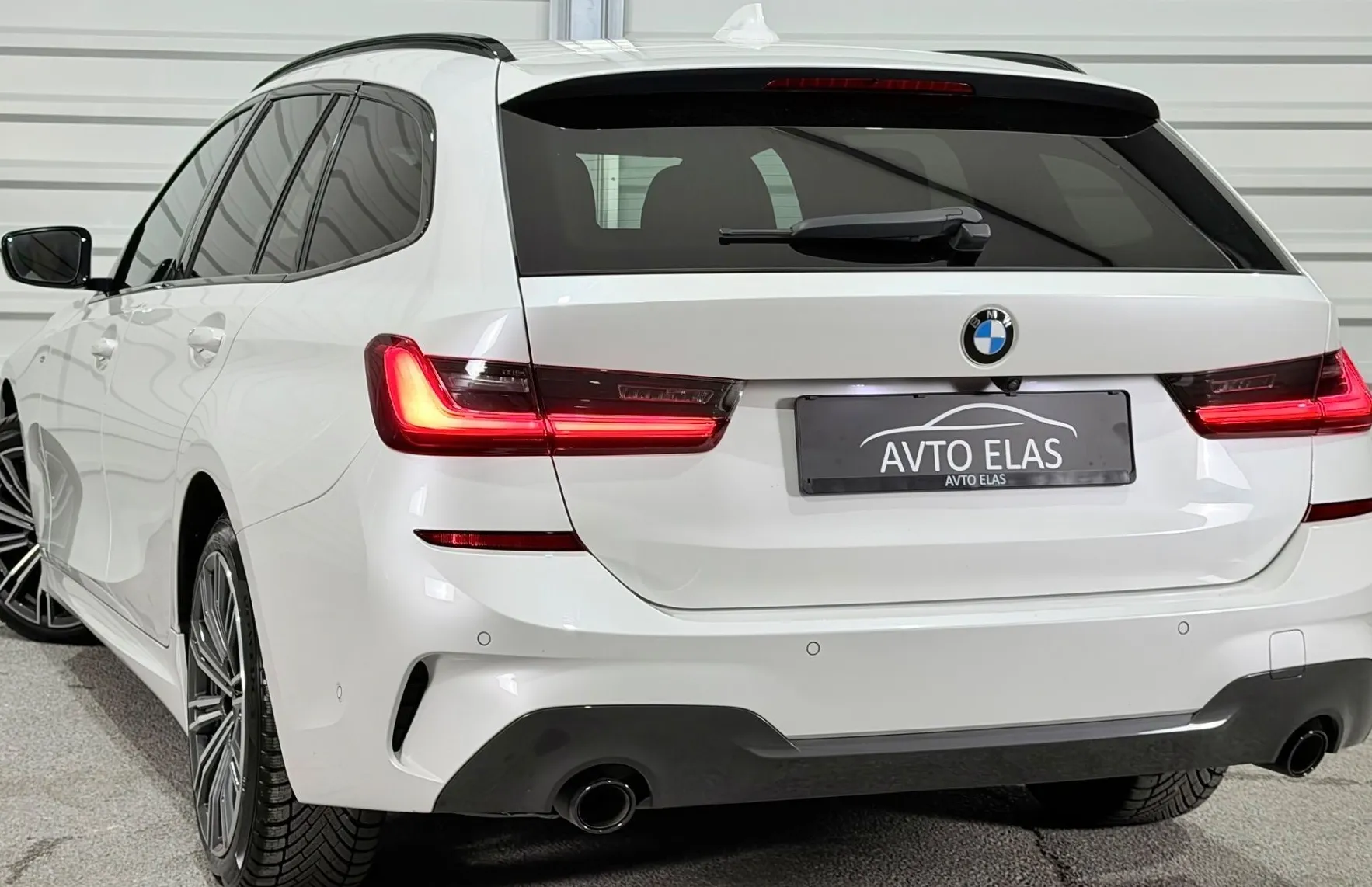 Zunanja slika - BMW Serija 3 - Touring: M PAKET - VIRTUAL - KAMERA - GRET. SED. - PDC - 4