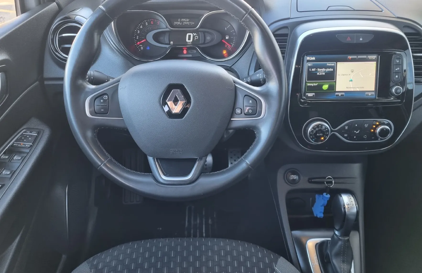 Zunanja slika - Renault Captur - Intens TCe 150 AVTOMATIK +VLEČNA KLJUKA+SERVISNA - 11