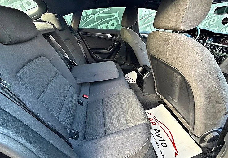 Zunanja slika - Audi A5 - Sportback 2.0 TDI 130kW+6PRESTAV+BIXENON+PDC+ALU19+NAVI+TOP - 11
