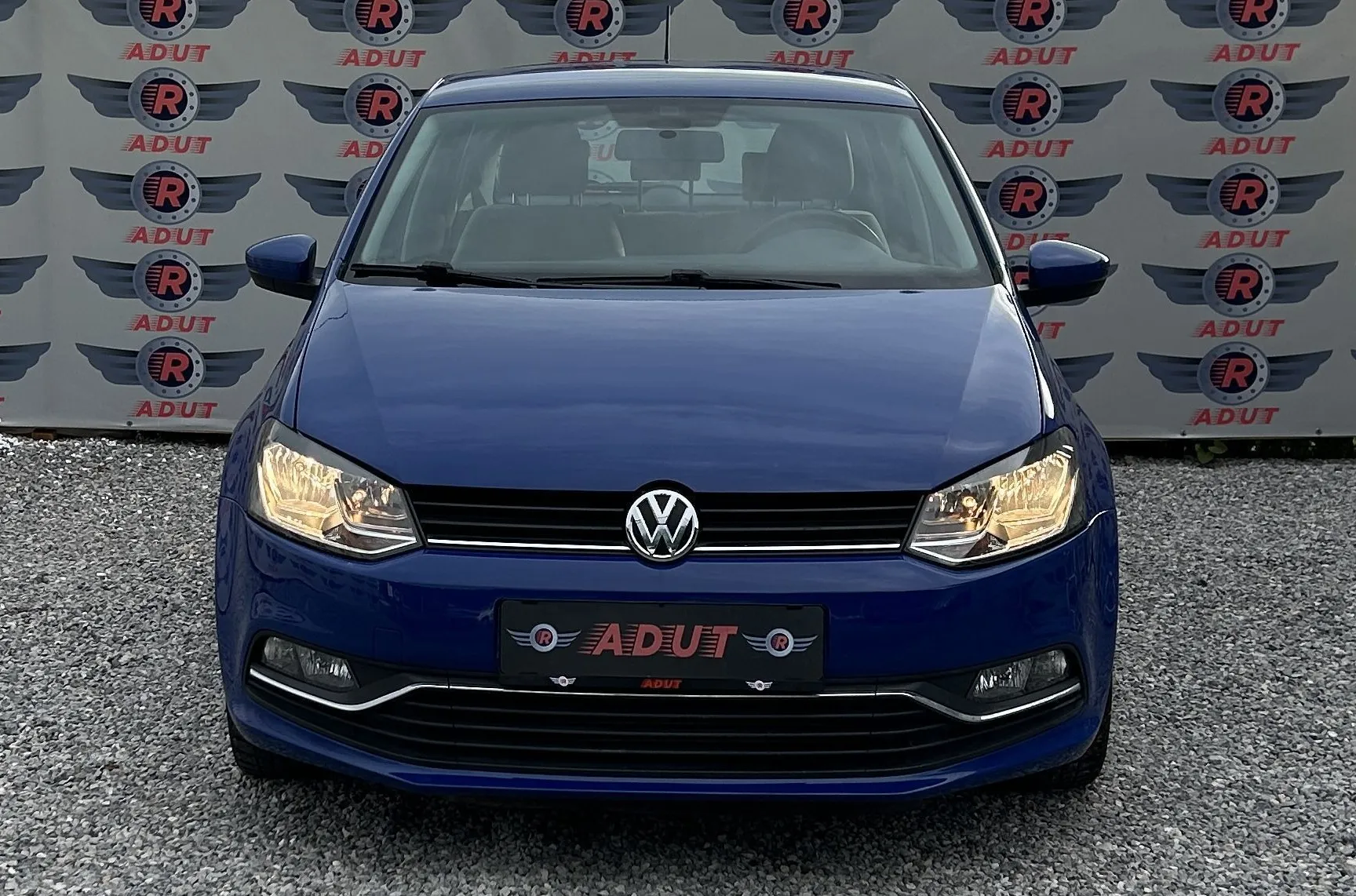 Zunanja slika - Volkswagen Polo - 1.6 TDI DPF Highline 66  90  PARK. NAVI. 1 LET.J.. - 2