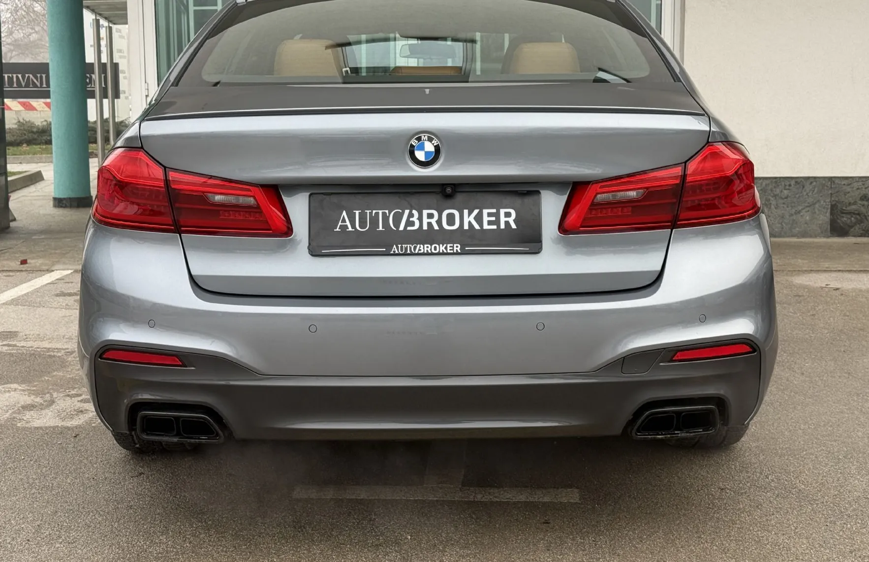 Zunanja slika - BMW Serija 5 - : M550i xDrive – masaža. HUD. M paket. WEBASTO - 6