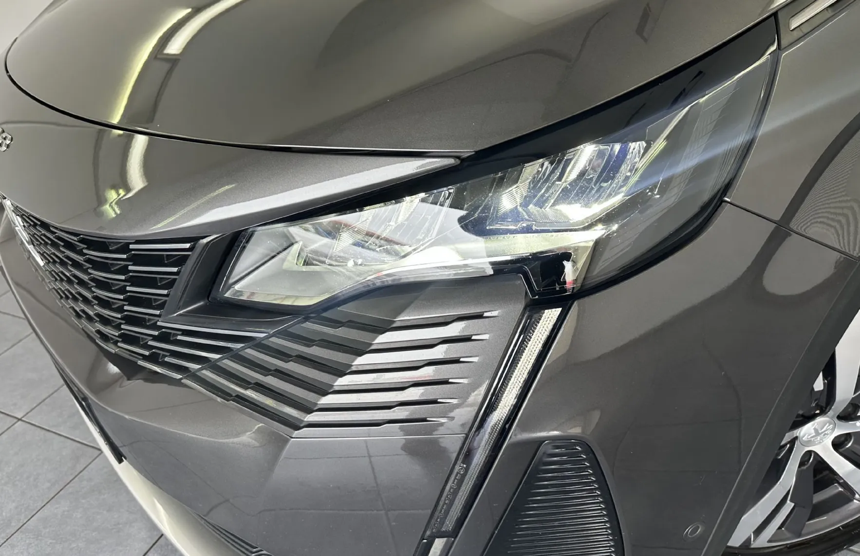 Zunanja slika - Peugeot 3008 - 1.5 BlueHDi 130 EAT8 Allure.KAMERA.NAVI.LED.USNJE - 3