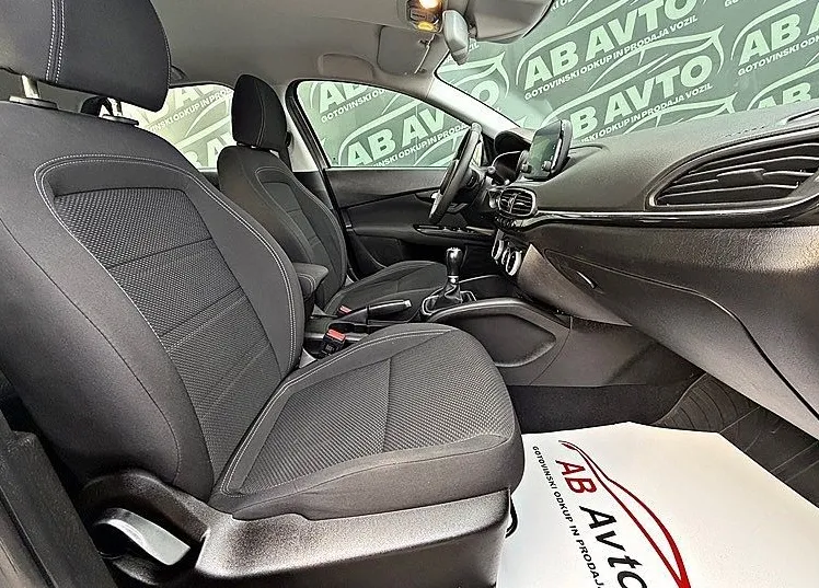 Zunanja slika - Fiat Tipo - City Life 1.0 T3 GSE 74kW+SLO+1LASTNIK+SERVISNA - 10