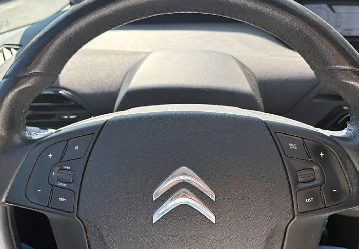 Zunanja slika - Citroën C4 Grand Picasso - 1.6 BlueHDi S S Exclusive 7 SEDEŽEV - 7