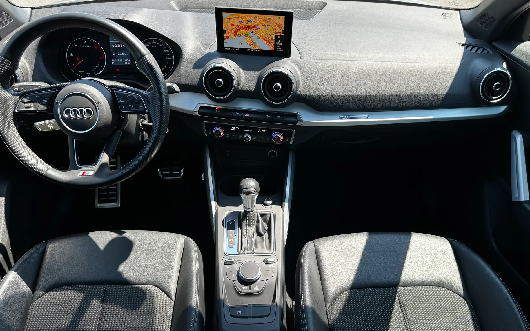 Zunanja slika - Audi Q2 - 35 TDI S-LINE S TRONIC LED-PDC-KLJUKA-NAVI-ALU.18 - 13