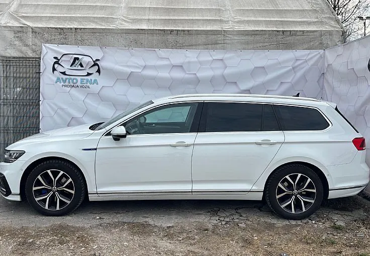 Zunanja slika - Volkswagen Passat - Variant 1.4 TSI GTE DSG - LED - NAVI - ACC - PDC - 8