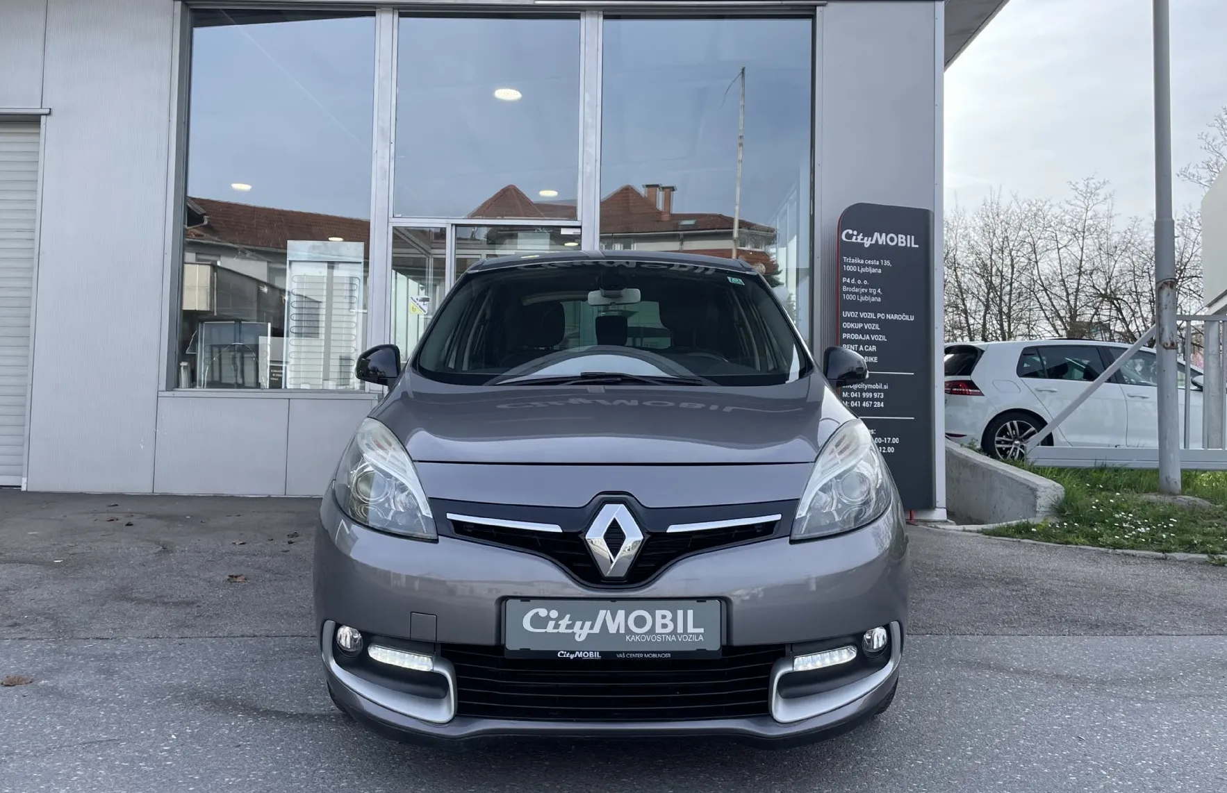 Zunanja slika - Renault Scénic - Scenic LIMITED EDITION-KEYLESS GO-PARK SENZORJI-ALU - 3