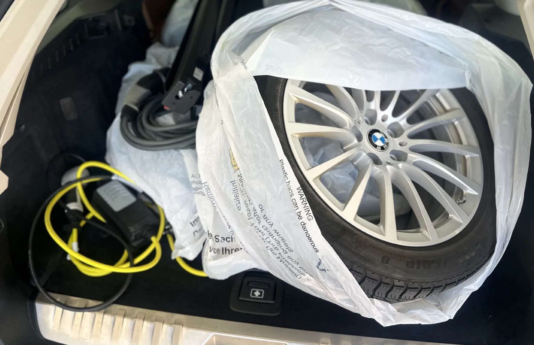 Zunanja slika - BMW Serija 5 - Touring: 530 e Luxury Line 2.0 215KW.NEMŠKI+4ALU.KAMERA. - 17