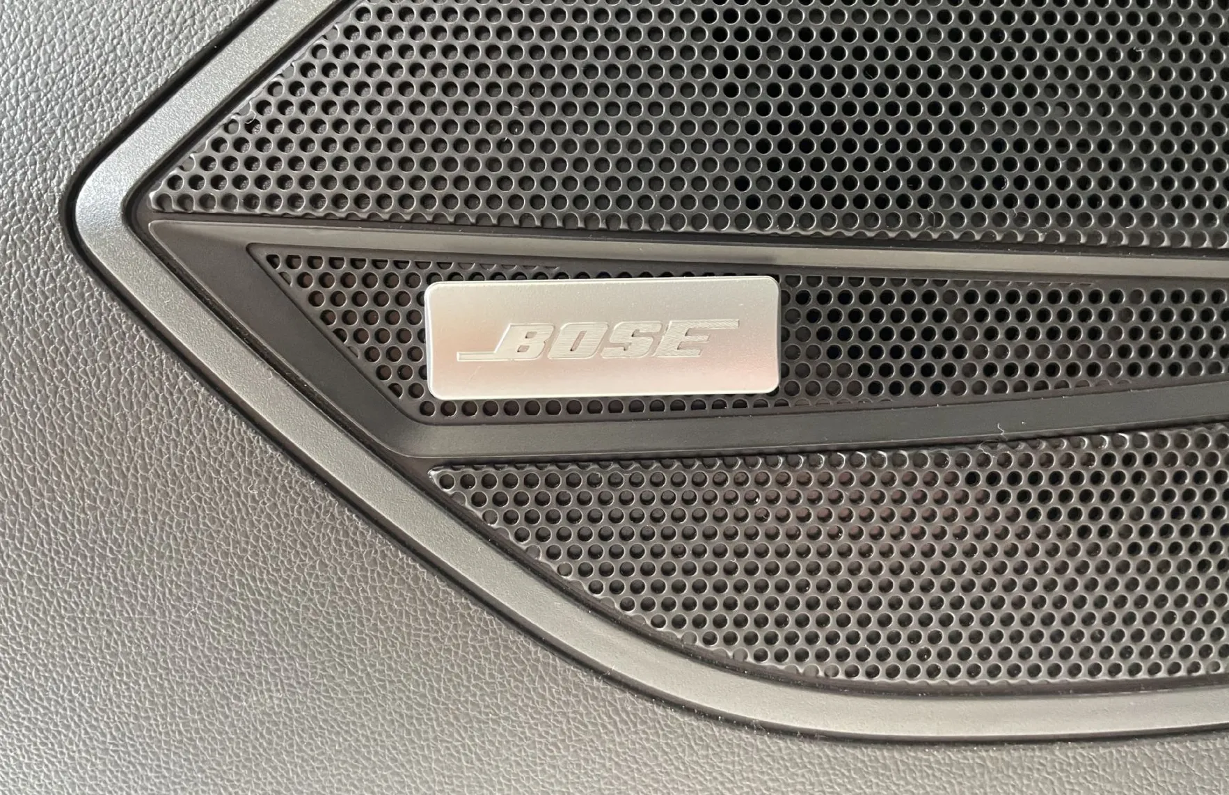 Zunanja slika - Opel Insignia - 1LAST-NAVI-360KAM-HLAJENJE-KEYLESS-RADAR-LED-USNJE - 19