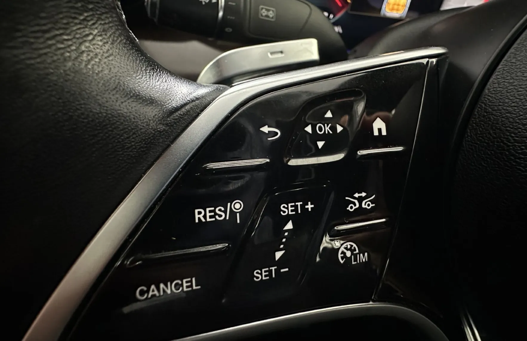 Zunanja slika - Mercedes-Benz E-Razred - E 400 d 4MATIC.KAMERA.USNJE.ACC.ZRAČ.VZMETENJE.LE - 7