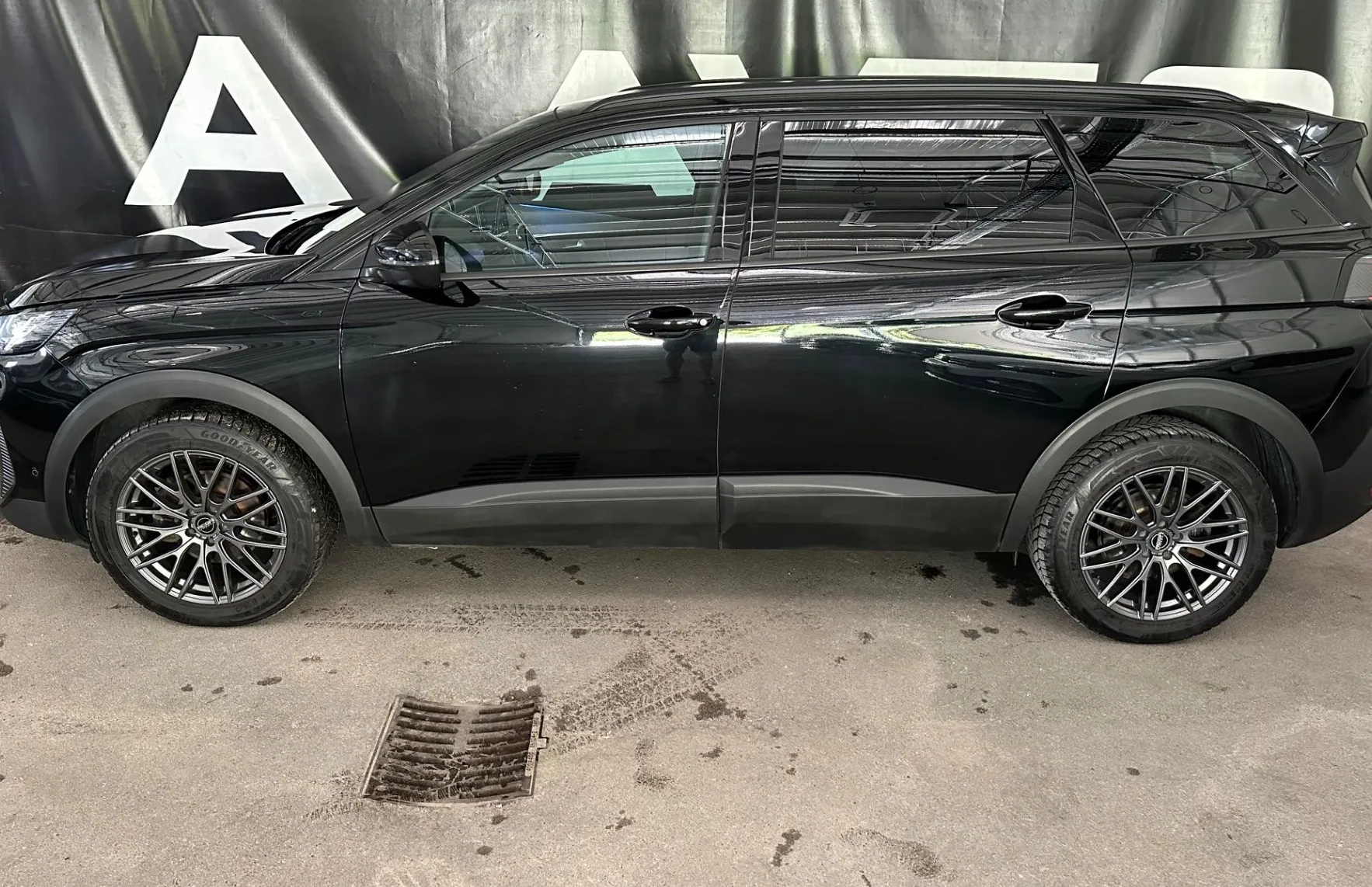 Zunanja slika - Peugeot 5008 - 1.2 PureTech 130 S S GT Avt.+BLACK PACK+7SEDEŽEV.. - 4