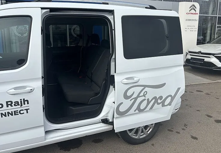 Zunanja slika - Ford Tourneo Connect - TITANIUM 1.5 EcoBoost 114KM  6-stop. ročni L1H1 - 7