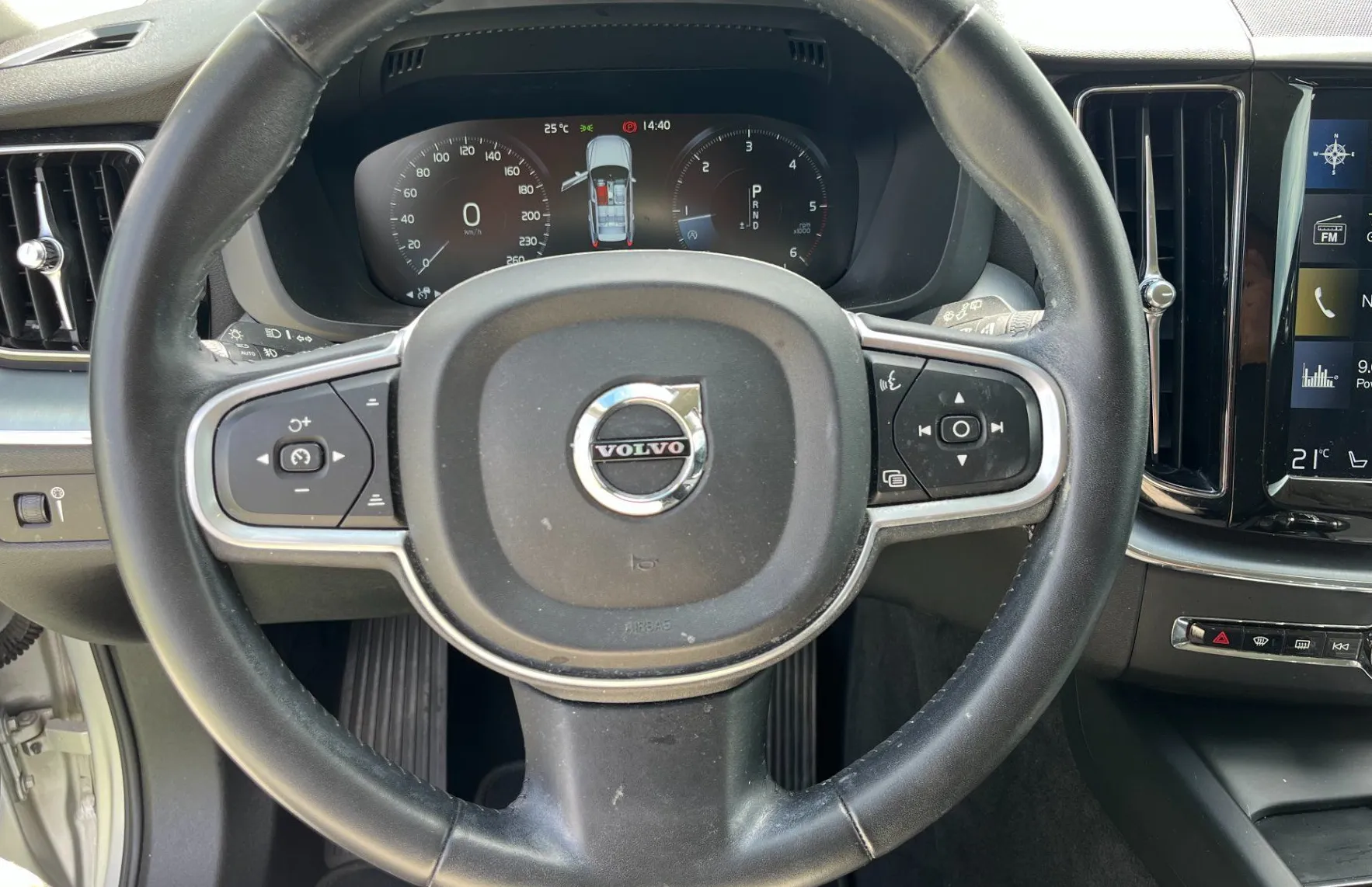 Zunanja slika - Volvo XC60 - D4 AWD Momentum Avt. LED.NAVI.ACC.2XPDC.VZR KAM - 14