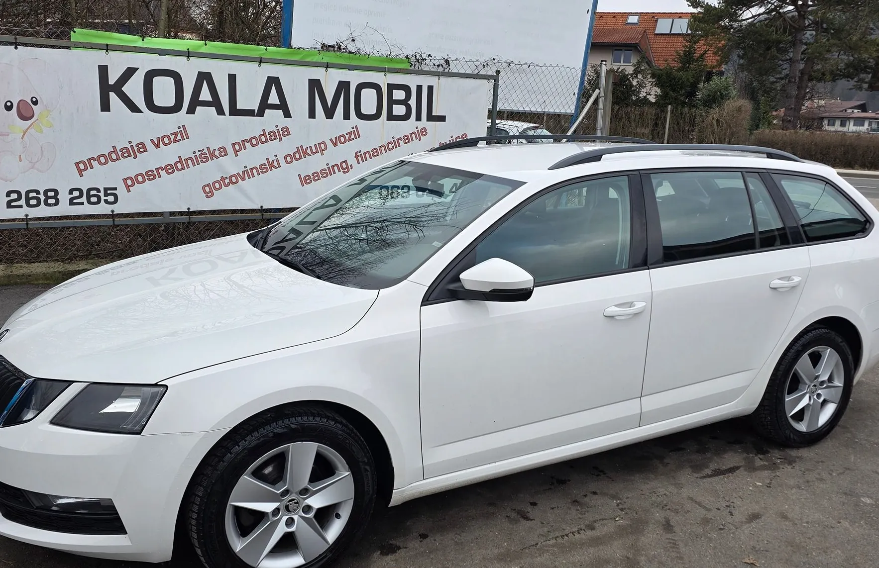 Zunanja slika - Škoda Octavia - 1.6 TDI STYLE ALU PLATIŠČA-MF-ZALSON-SLOVENSKA - 8