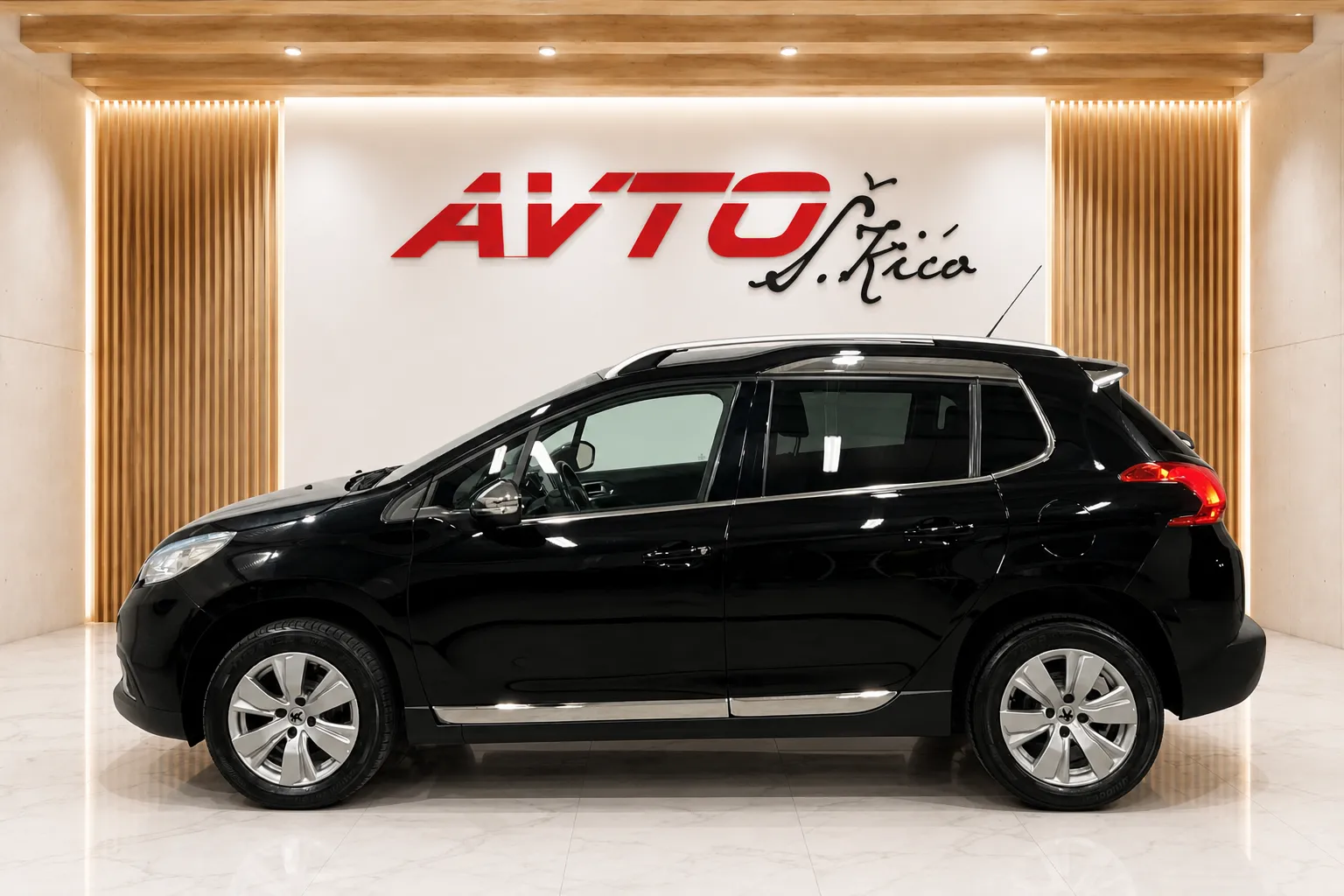 Zunanja slika - Peugeot 2008 - 1.2 -LED-NAVI-TEMPOMAT-CROME-ALU-PDC-ODLIČEN... - 5
