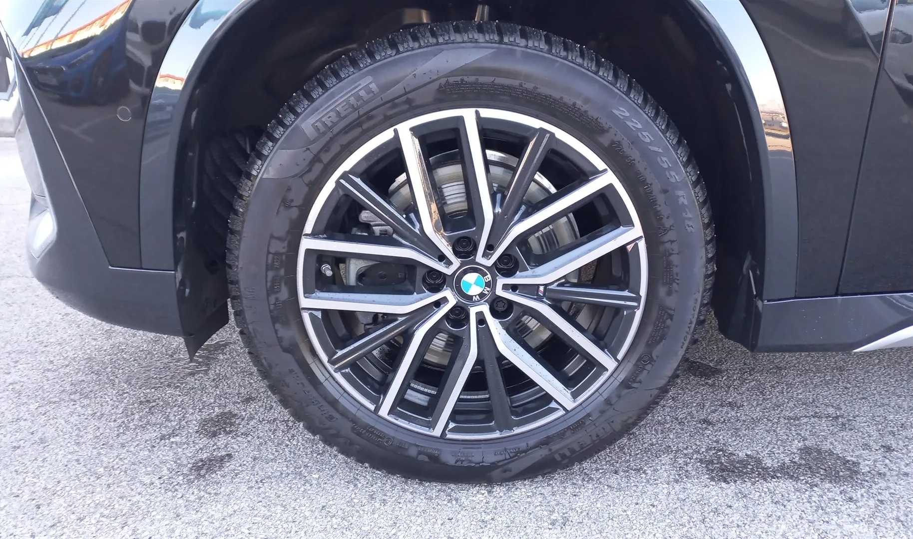 Zunanja slika - BMW X1 - xDrive23i - 4