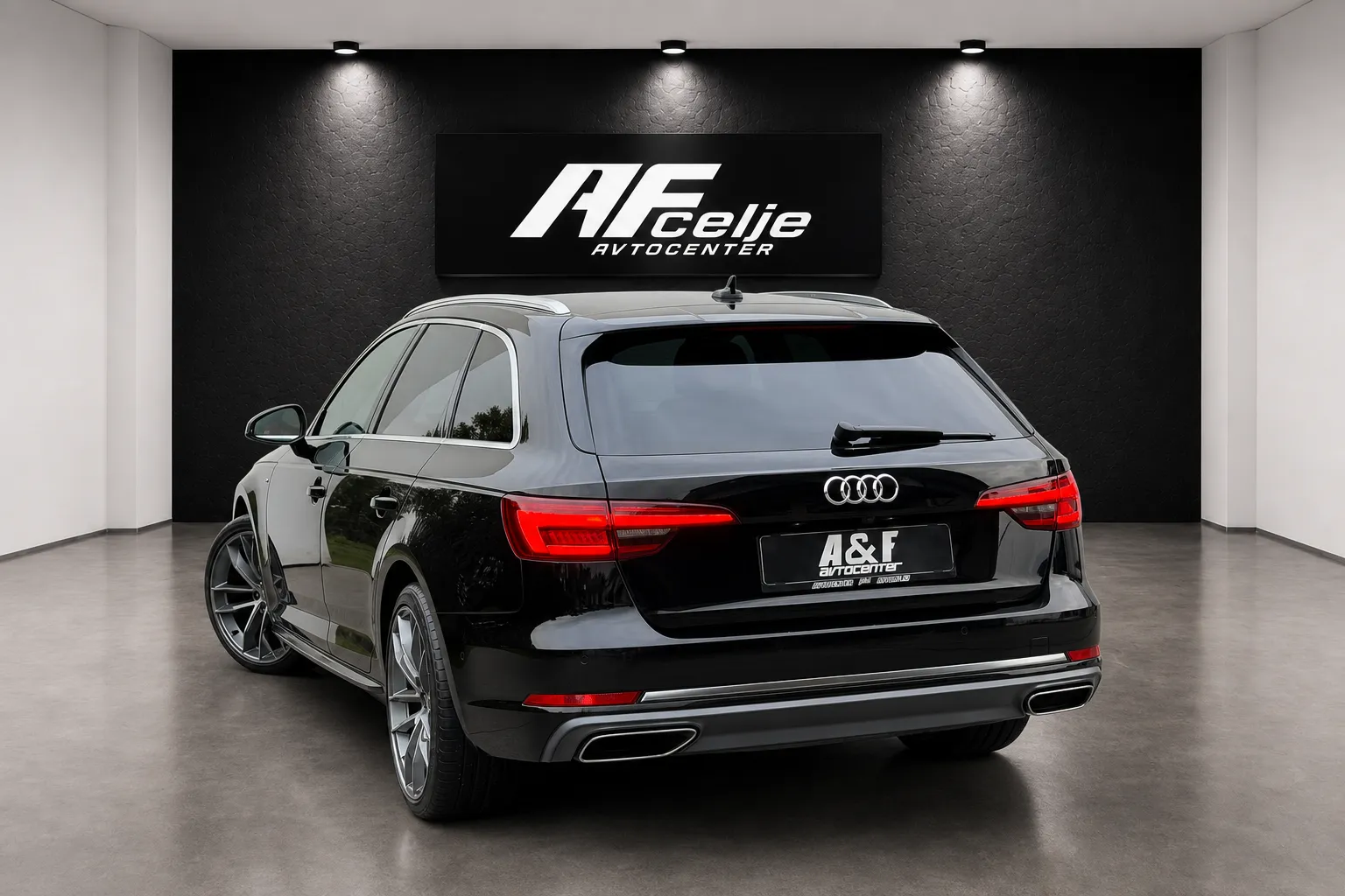 Notranja slika - Audi A4 Avant - 2.0 TDI-AUT-S LINE-MATRIX-VIRTUAL-ACC-360KAMERA - 7