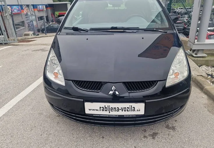 Zunanja slika - Mitsubishi Colt - CZ3 1.1 Instyle KLIMA LEPO OHRANJEN - 2
