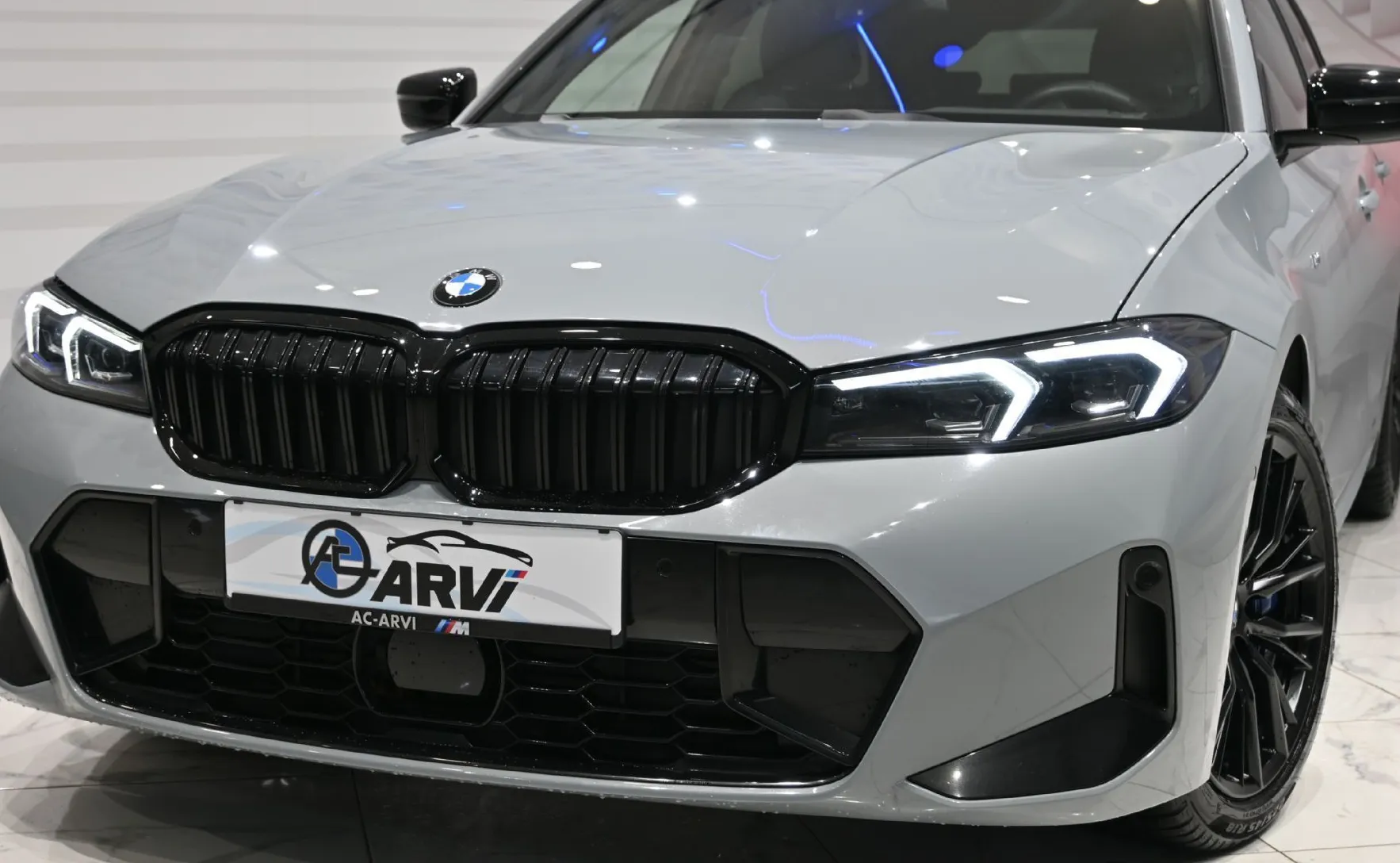 Zunanja slika - BMW Serija 3 - Touring: 330d xDrive -M.SPORT PRO-RADAR-H K-KEYLESS-KAME - 3
